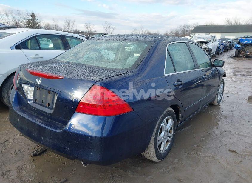 Photo 4 of 2007 Honda Accord 2.4 SE (VIN 1HGCM56347A002386)