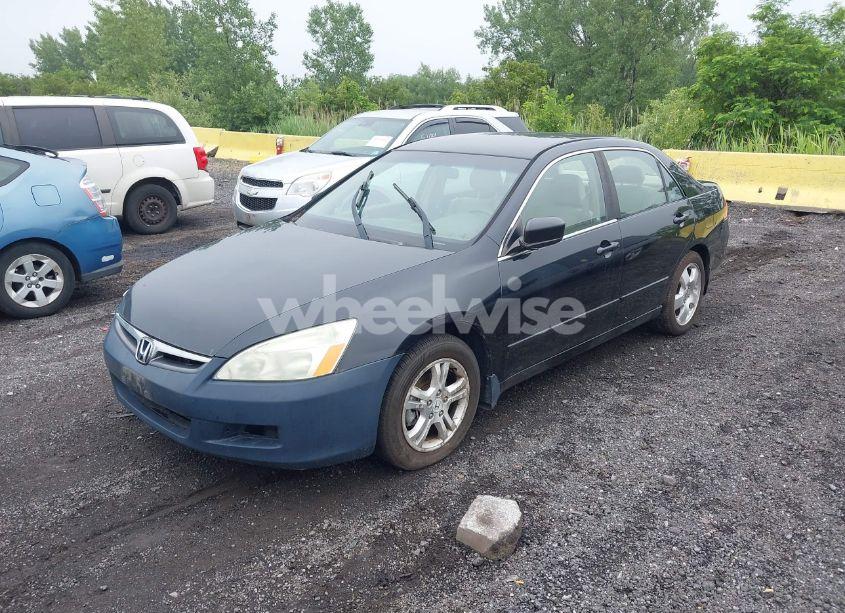 Photo 2 of 2007 Honda Accord 2.4 SE (VIN 1HGCM56347A060871)