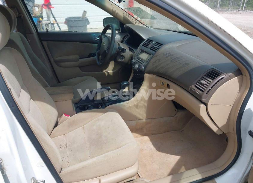 Photo 5 of 2007 Honda Accord 2.4 SE (VIN 1HGCM56347A223938)