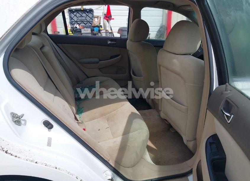 Photo 8 of 2007 Honda Accord 2.4 SE (VIN 1HGCM56347A223938)