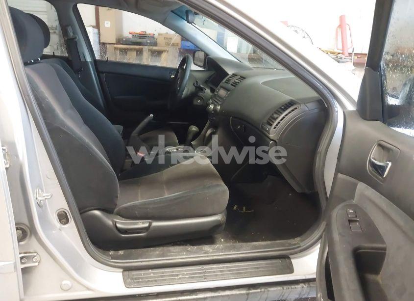 Photo 5 of 2003 Honda Accord 2.4 LX (VIN 1HGCM56353A014380)