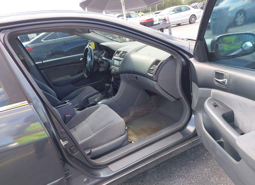 Photo 5 of 2003 Honda Accord 2.4 LX (VIN 1HGCM56353A047430)