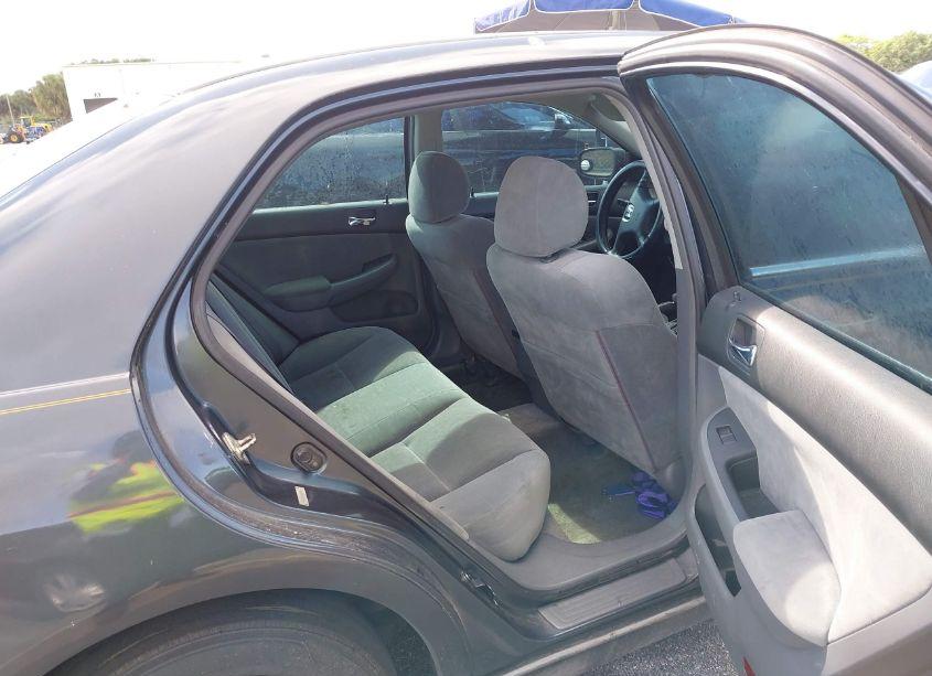 Photo 8 of 2003 Honda Accord 2.4 LX (VIN 1HGCM56353A047430)