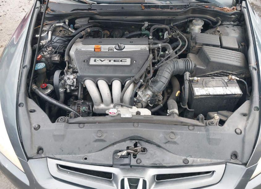 Photo 10 of 2003 Honda Accord 2.4 LX (VIN 1HGCM56353A094666)