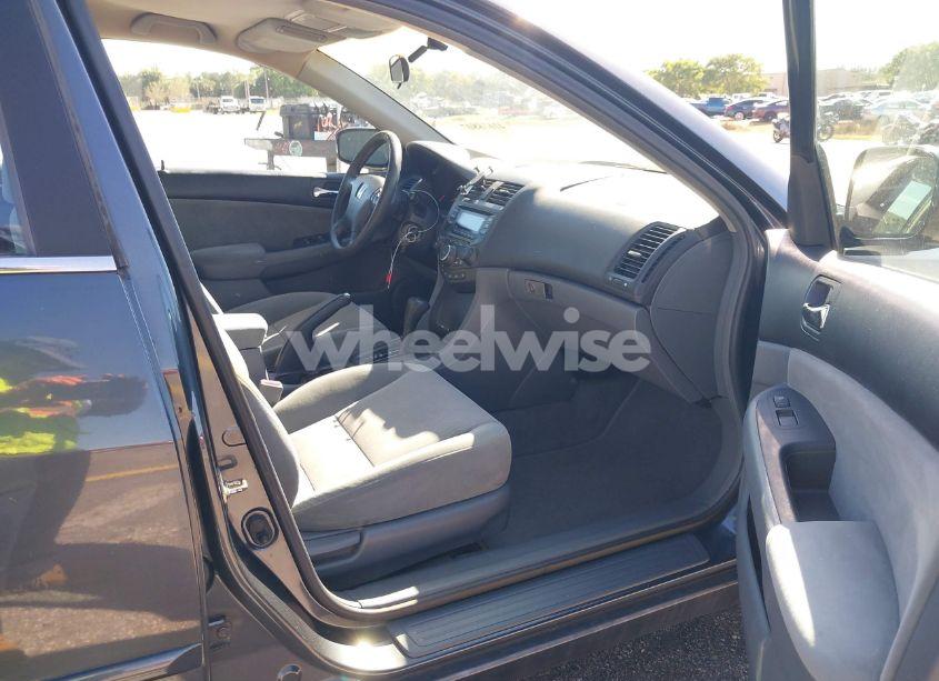 Photo 5 of 2003 Honda Accord 2.4 LX (VIN 1HGCM56353A130890)