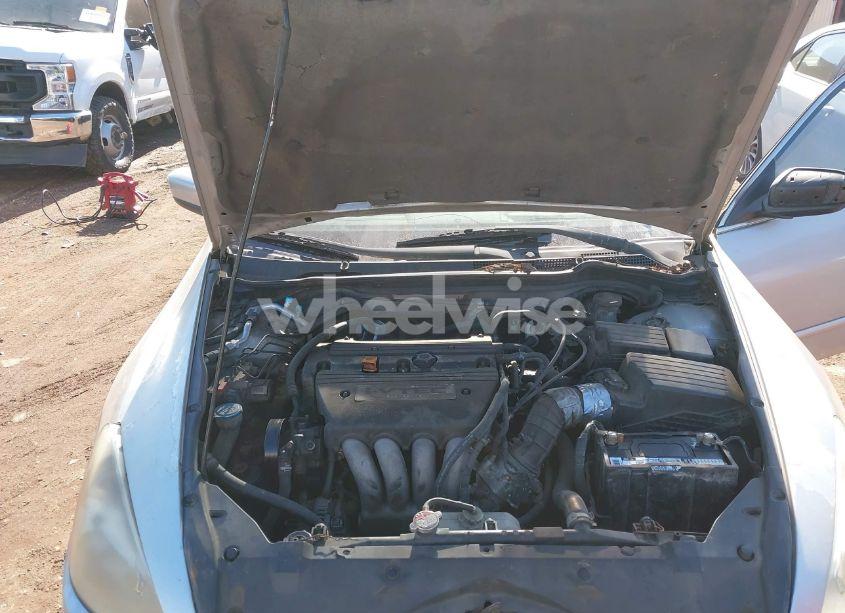 Photo 10 of 2004 Honda Accord 2.4 LX (VIN 1HGCM56354A077397)