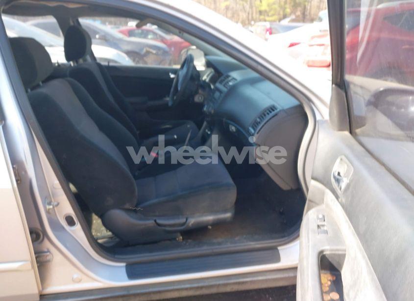 Photo 5 of 2004 Honda Accord 2.4 LX (VIN 1HGCM56354A077397)