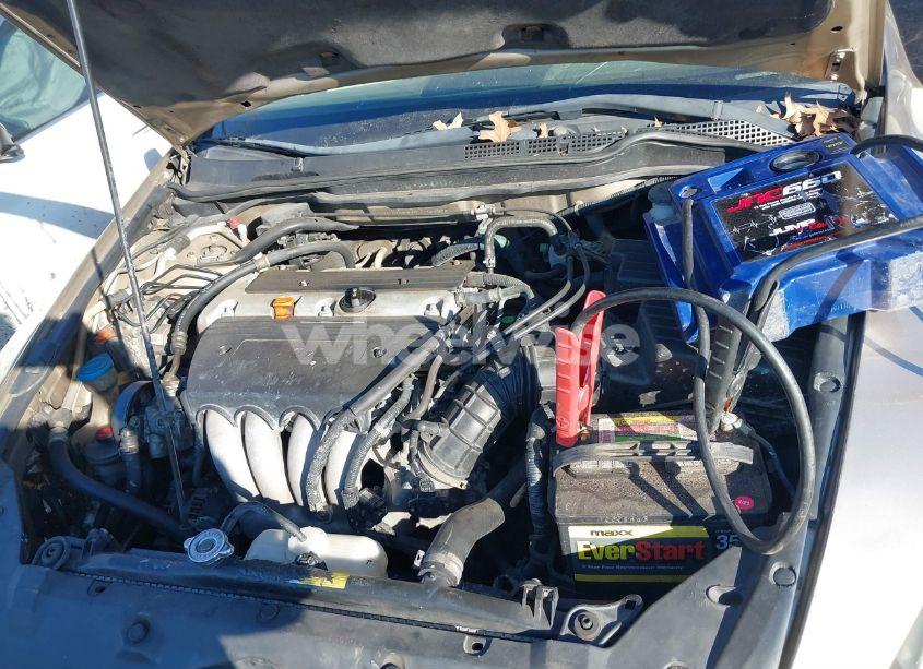 Photo 10 of 2004 Honda Accord 2.4 LX (VIN 1HGCM56354A092577)