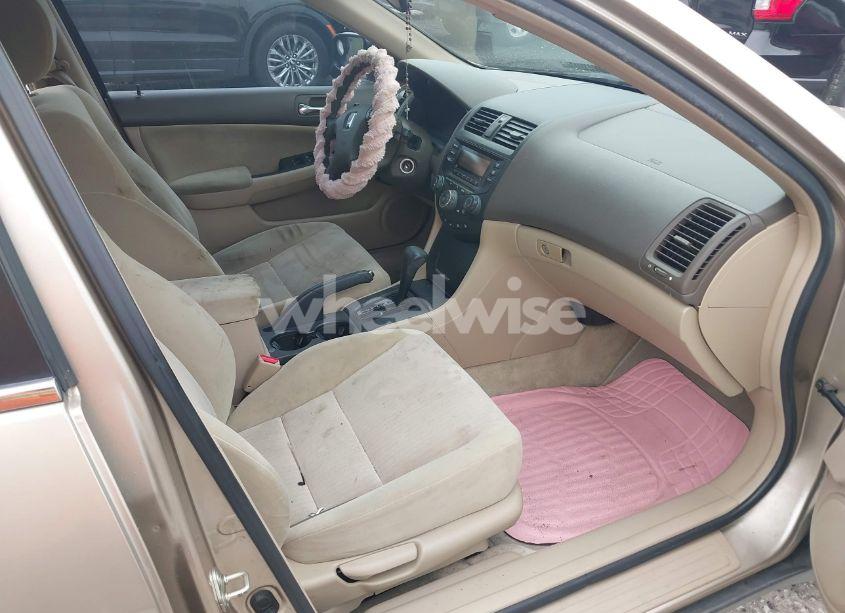 Photo 5 of 2004 Honda Accord 2.4 LX (VIN 1HGCM56354A100919)