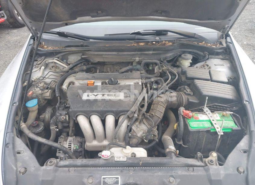 Photo 10 of 2004 Honda Accord 2.4 LX (VIN 1HGCM56354A128462)