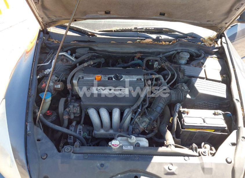 Photo 10 of 2004 Honda Accord 2.4 LX (VIN 1HGCM56354A140241)