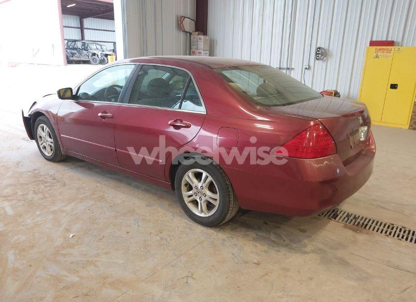 Photo 3 of 2006 Honda Accord 2.4 SE (VIN 1HGCM56356A067911)