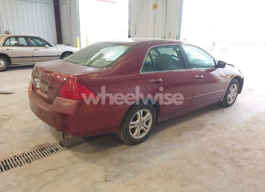 Photo 4 of 2006 Honda Accord 2.4 SE (VIN 1HGCM56356A067911)