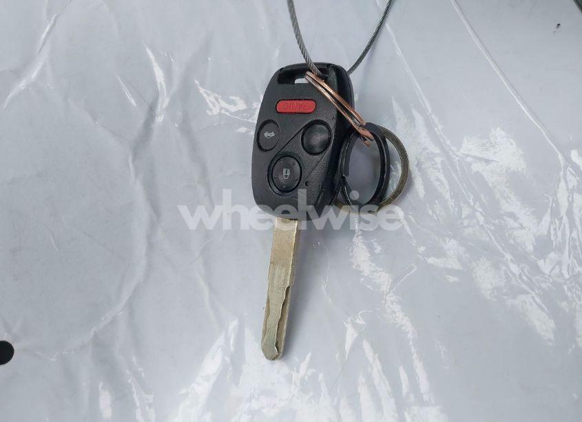 Photo 11 of 2006 Honda Accord 2.4 SE (VIN 1HGCM56356A094042)