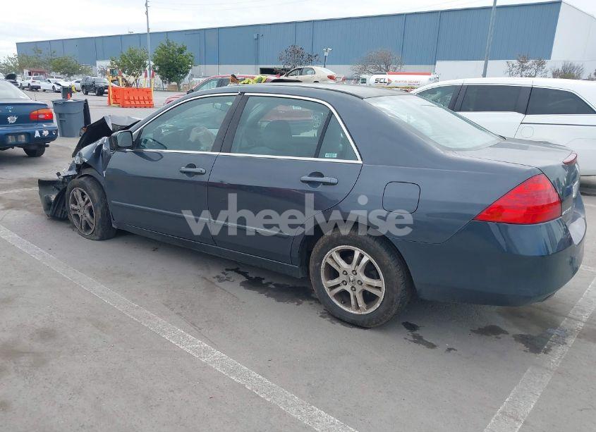 Photo 3 of 2006 Honda Accord 2.4 SE (VIN 1HGCM56356A094042)