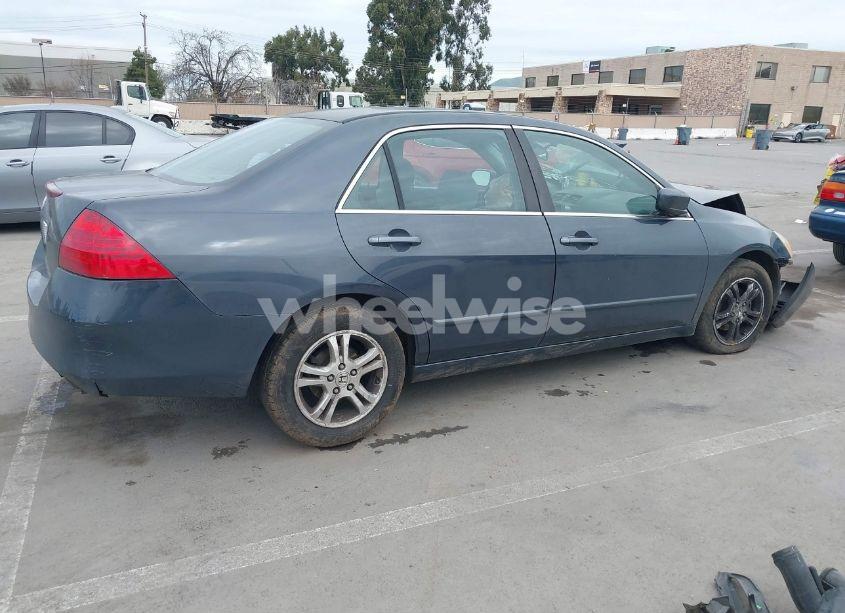 Photo 4 of 2006 Honda Accord 2.4 SE (VIN 1HGCM56356A094042)