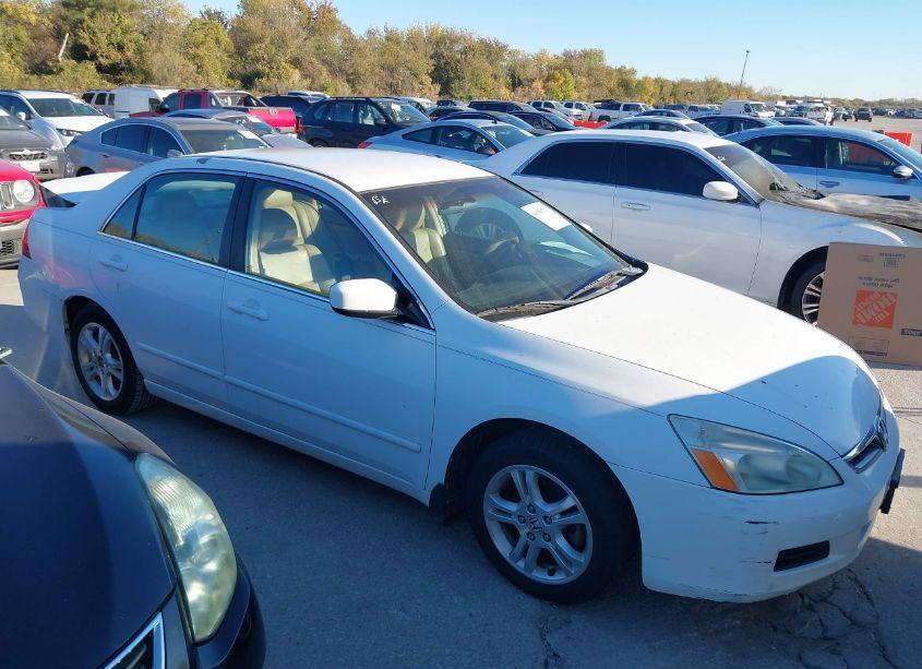2006 Honda Accord 2.4 SE (VIN 1HGCM56356A118663) main photo