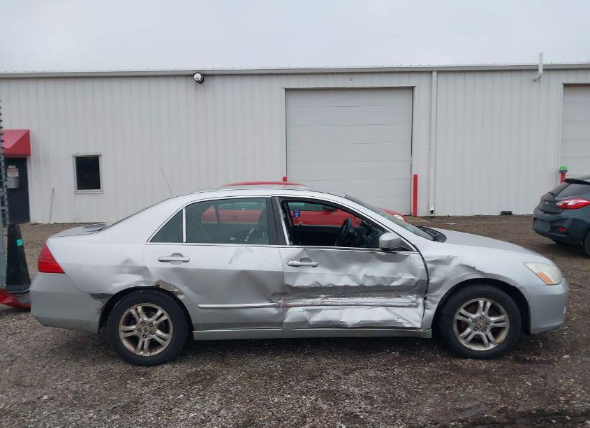 Photo 13 of 2006 Honda Accord 2.4 SE (VIN 1HGCM56356A121417)