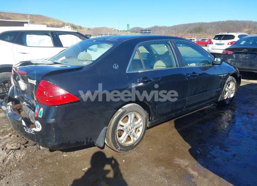 Photo 4 of 2006 Honda Accord 2.4 SE (VIN 1HGCM56356A137908)
