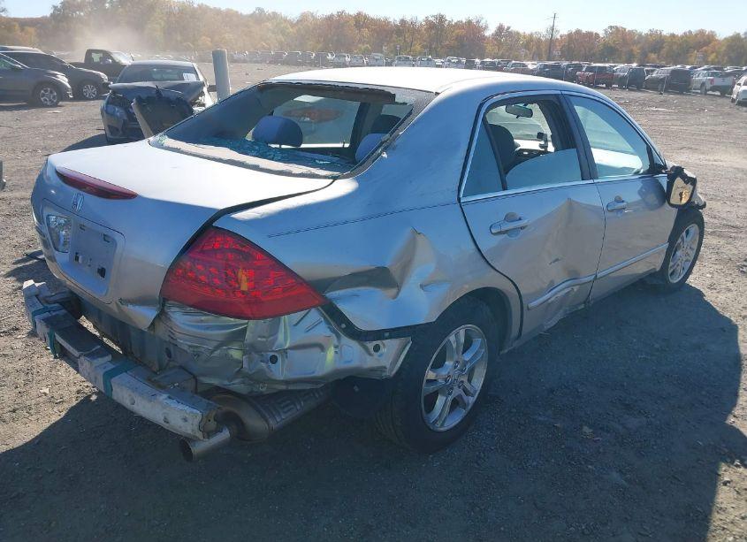 Photo 4 of 2007 Honda Accord 2.4 SE (VIN 1HGCM56357A085052)