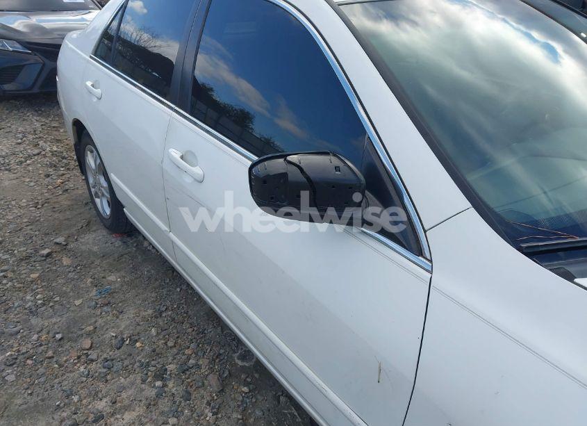 Photo 12 of 2007 Honda Accord 2.4 SE (VIN 1HGCM56357A120396)