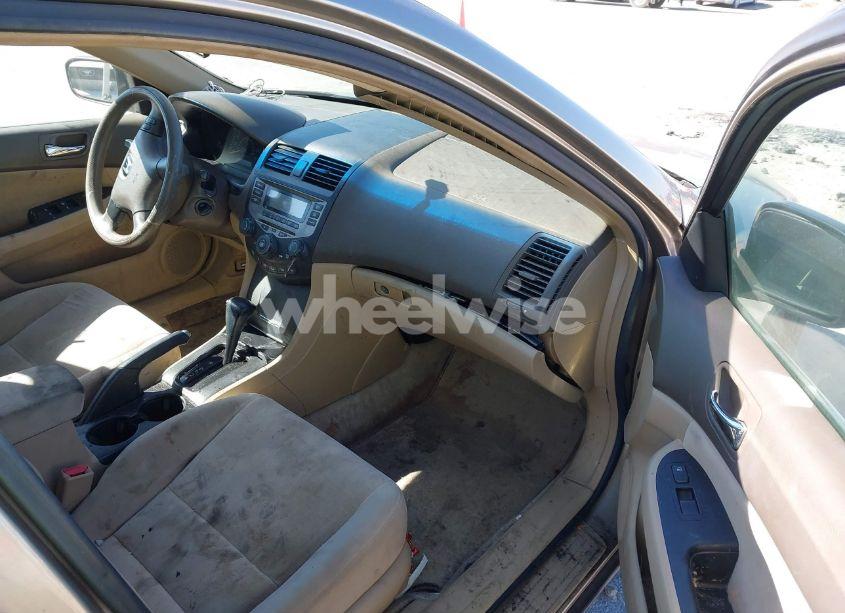 Photo 5 of 2003 Honda Accord 2.4 LX (VIN 1HGCM56363A023136)