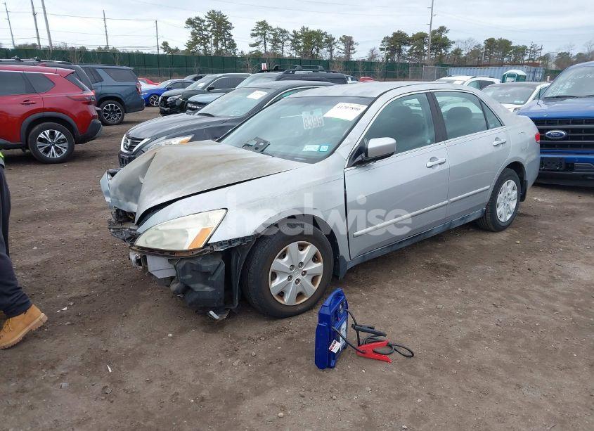 Photo 2 of 2004 Honda Accord 2.4 LX (VIN 1HGCM56364A012493)