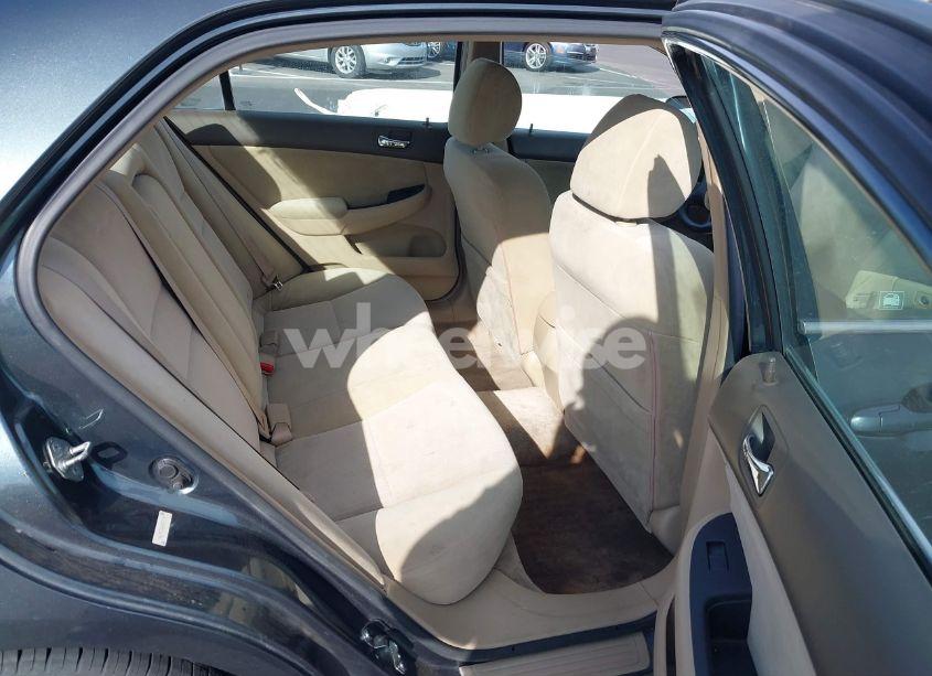 Photo 8 of 2004 Honda Accord 2.4 LX (VIN 1HGCM56364A024899)