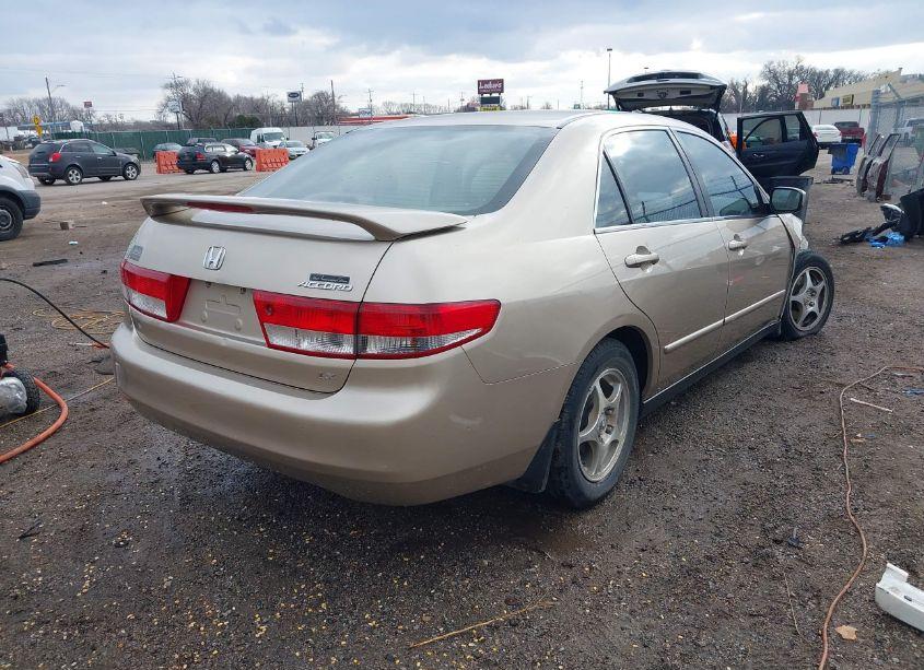 Photo 4 of 2004 Honda Accord 2.4 LX (VIN 1HGCM56364A111248)