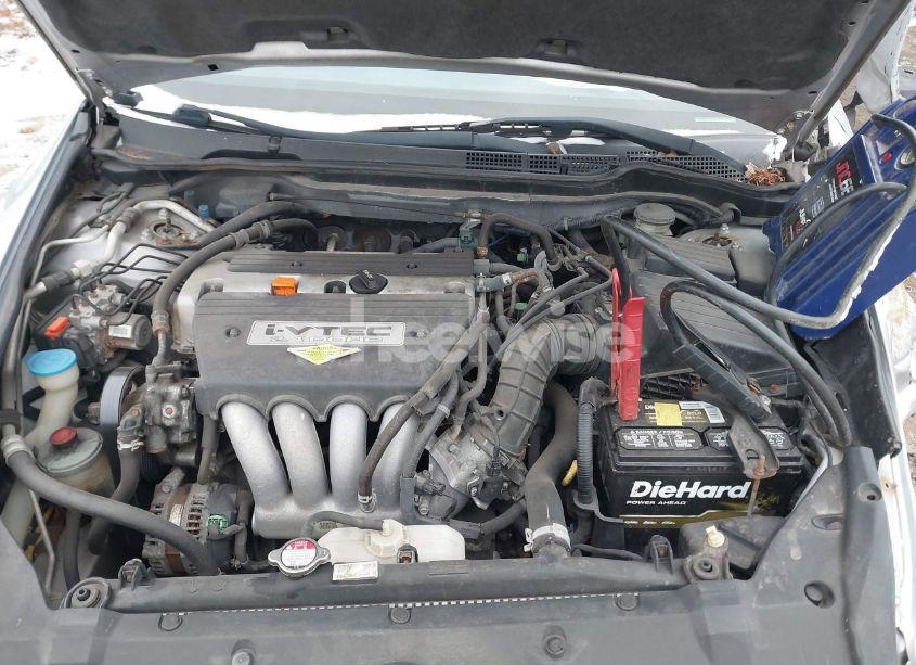 Photo 10 of 2004 Honda Accord 2.4 LX (VIN 1HGCM56364A113324)