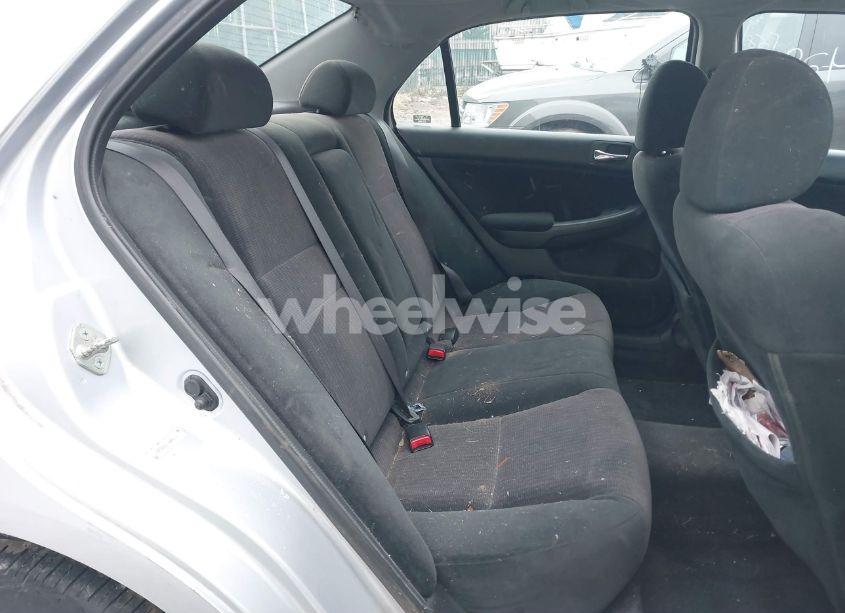Photo 8 of 2004 Honda Accord 2.4 LX (VIN 1HGCM56364A113324)