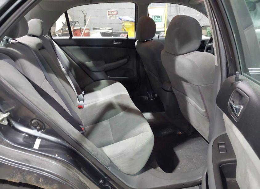 Photo 7 of 2004 Honda Accord 2.4 LX (VIN 1HGCM56364A151684)
