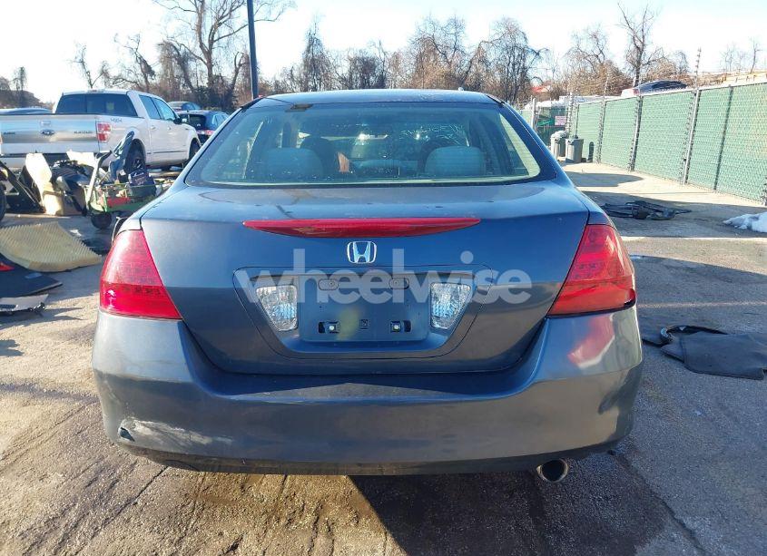 Photo 15 of 2006 Honda Accord 2.4 SE (VIN 1HGCM56366A019124)