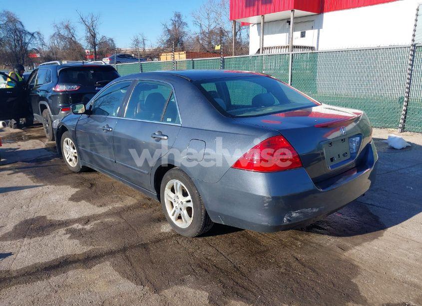 Photo 3 of 2006 Honda Accord 2.4 SE (VIN 1HGCM56366A019124)