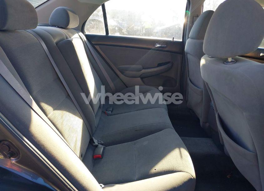 Photo 8 of 2006 Honda Accord 2.4 SE (VIN 1HGCM56366A019124)