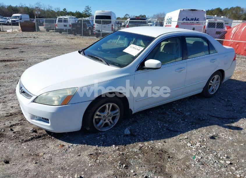 Photo 2 of 2006 Honda Accord 2.4 SE (VIN 1HGCM56366A026879)