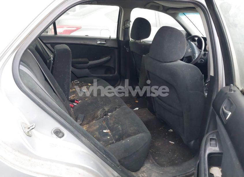 Photo 8 of 2006 Honda Accord 2.4 SE (VIN 1HGCM56366A058473)