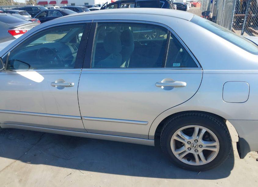 Photo 15 of 2006 Honda Accord 2.4 SE (VIN 1HGCM56366A148741)