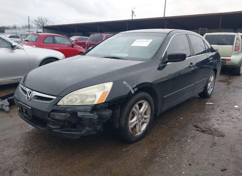 Photo 2 of 2006 Honda Accord 2.4 SE (VIN 1HGCM56366A153745)