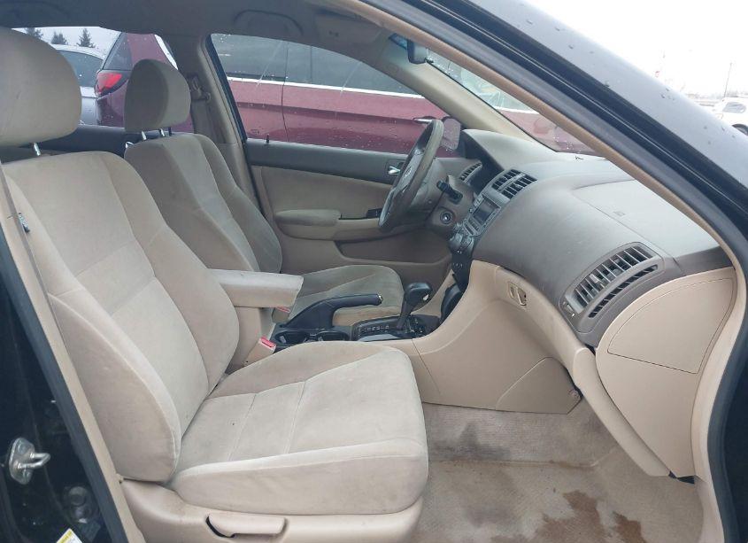 Photo 5 of 2006 Honda Accord 2.4 SE (VIN 1HGCM56366A153745)