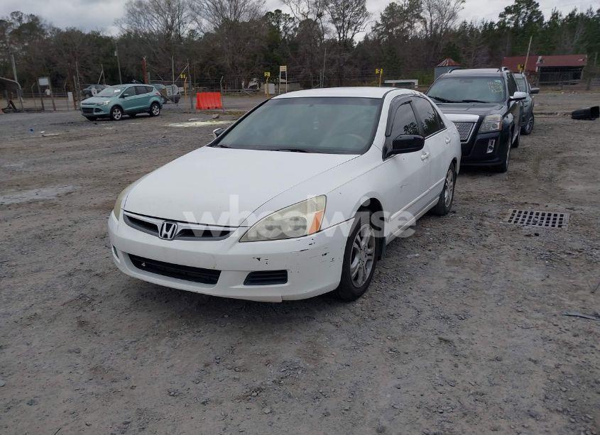 Photo 2 of 2007 Honda Accord 2.4 SE (VIN 1HGCM56367A020789)