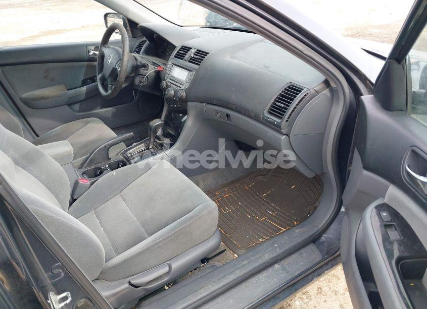 Photo 5 of 2007 Honda Accord 2.4 SE (VIN 1HGCM56367A025135)