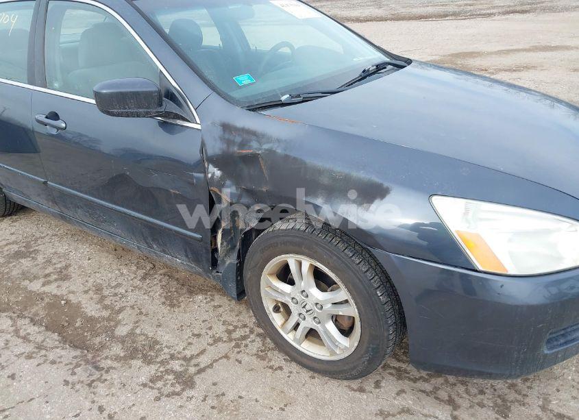 Photo 6 of 2007 Honda Accord 2.4 SE (VIN 1HGCM56367A025135)