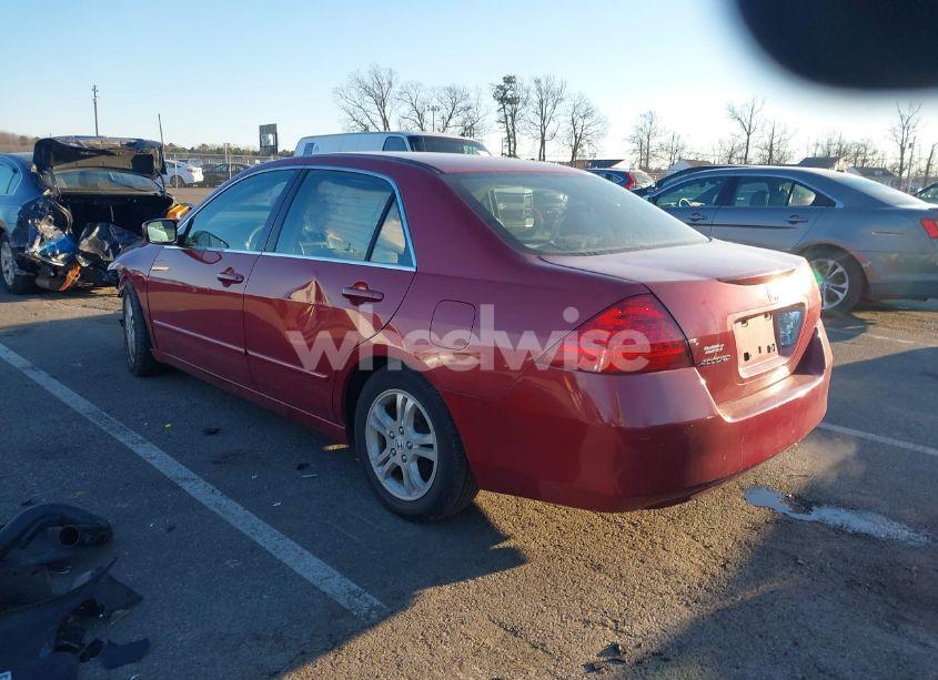 Photo 3 of 2007 Honda Accord 2.4 SE (VIN 1HGCM56367A072598)