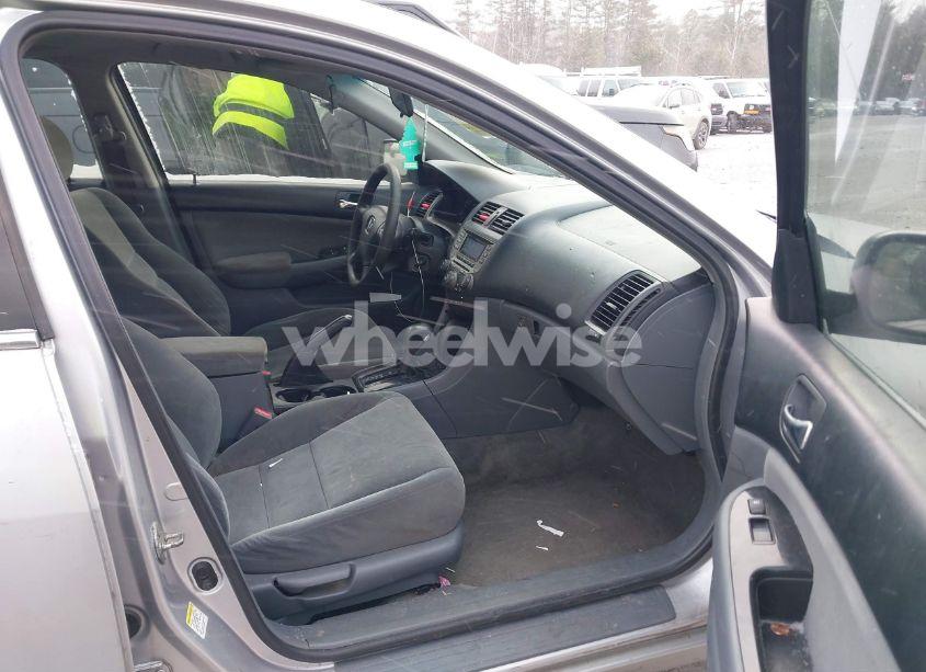 Photo 5 of 2007 Honda Accord 2.4 SE (VIN 1HGCM56367A113134)