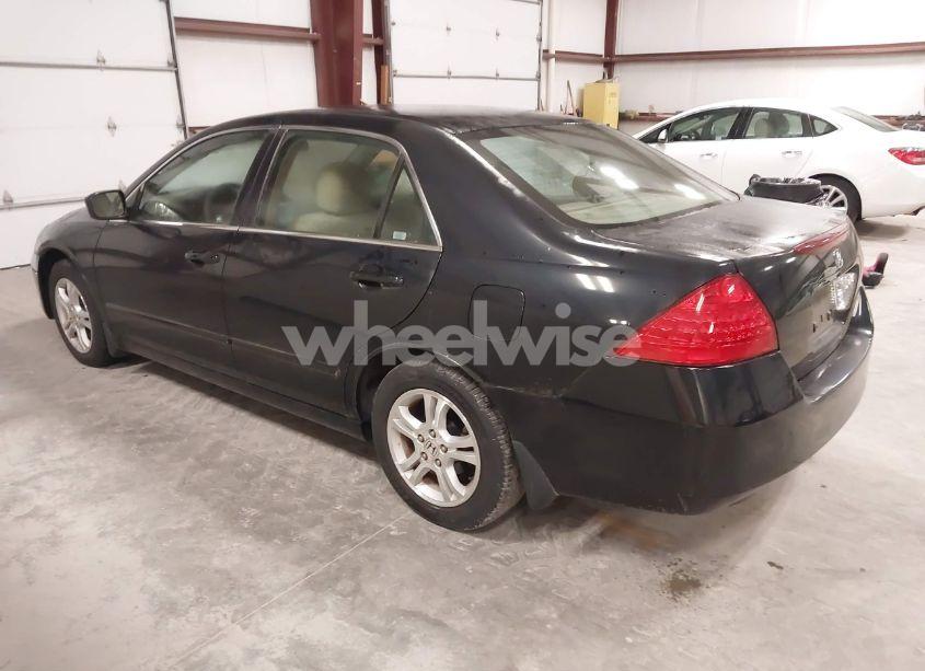 Photo 3 of 2007 Honda Accord 2.4 SE (VIN 1HGCM56367A173835)