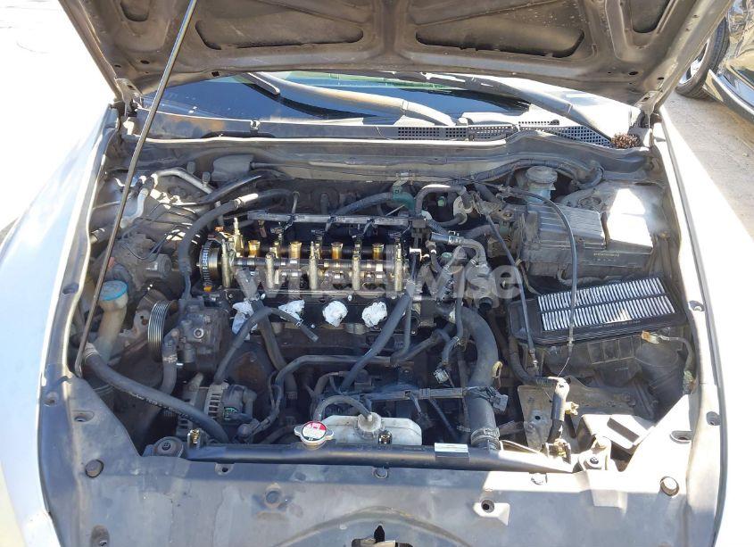 Photo 10 of 2003 Honda Accord 2.4 LX (VIN 1HGCM56373A021153)