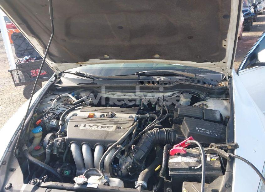 Photo 10 of 2003 Honda Accord 2.4 LX (VIN 1HGCM56373A062088)