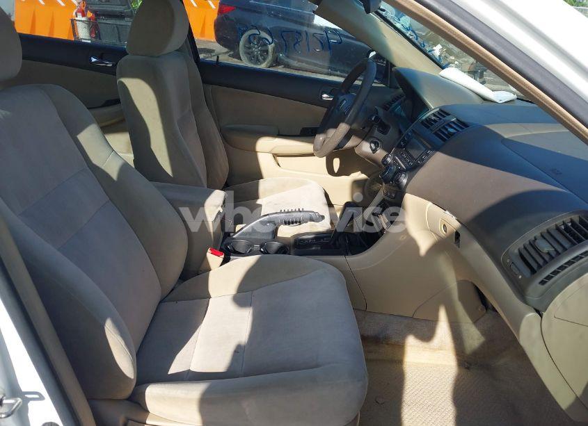 Photo 5 of 2003 Honda Accord 2.4 LX (VIN 1HGCM56373A062088)