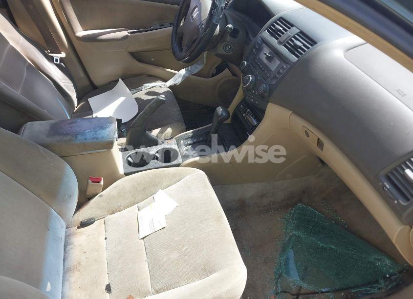 Photo 5 of 2003 Honda Accord 2.4 LX (VIN 1HGCM56373A101567)